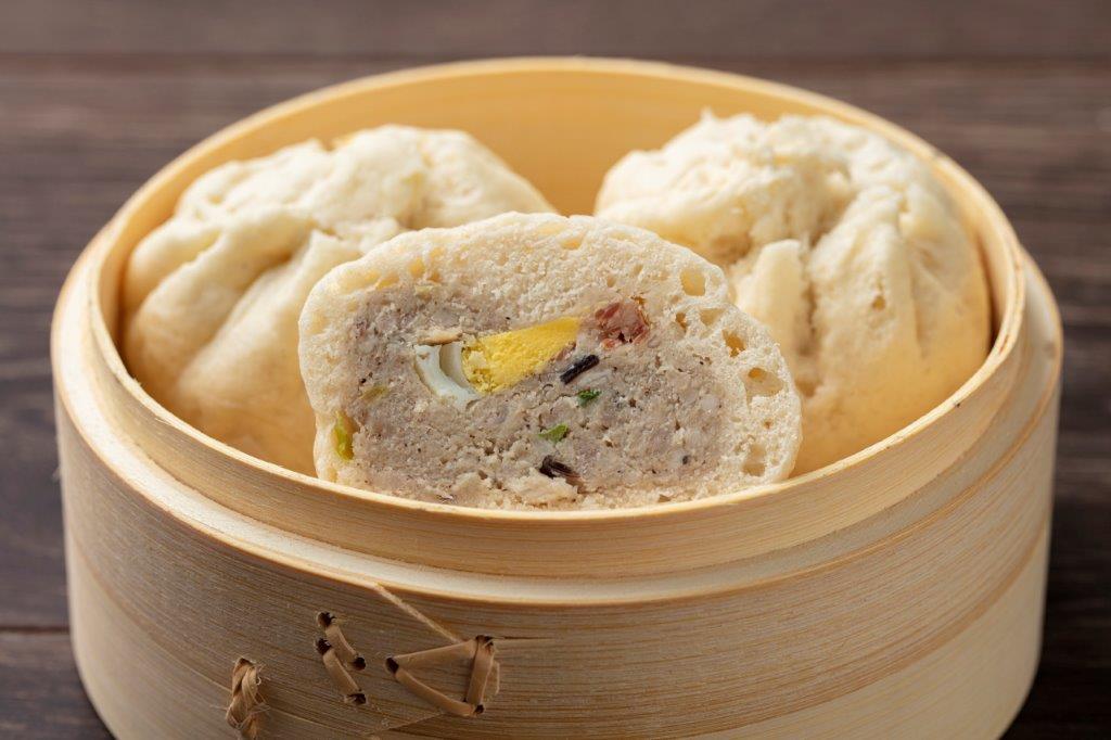 Taro with pork steamed buns