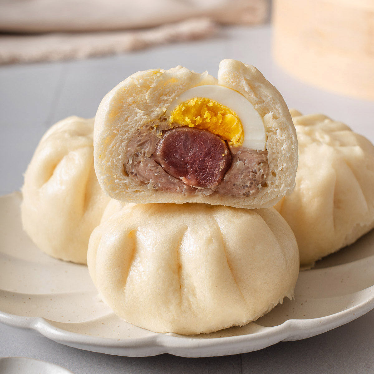 Banh bao (steamed buns)